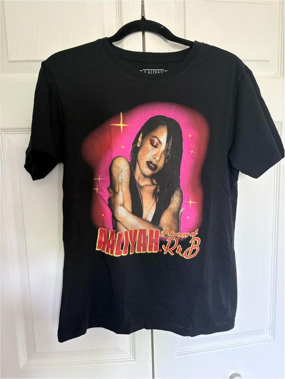 Aaliyah Vintage Graphic R&B Black T-Shirt